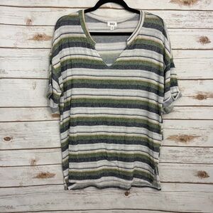 BKE Striped Split Neck Dolman Short Sleeve Blouse Medium